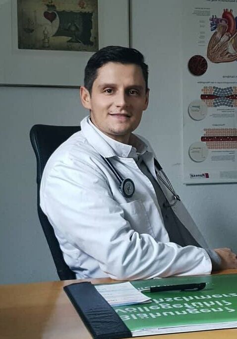 Doctor Drug specialist Davor Dragičević